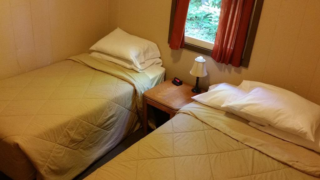 K&G Lodge Осуиго Номер фото